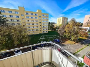 Pronájem atypického bytu, České Budějovice, Branišovská, 61 m2