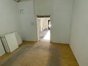 Pronájem obchodního prostoru, Chrudim, Fortenská, 47 m2