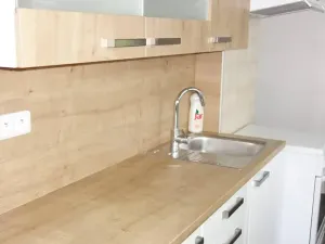 Pronájem bytu 2+1, Tábor, Sokolovská, 60 m2