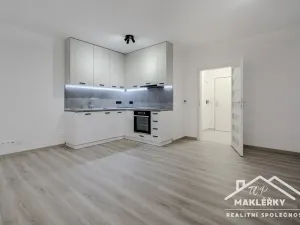Pronájem bytu 1+kk, Uhlířské Janovice, Hrnčířská, 30 m2