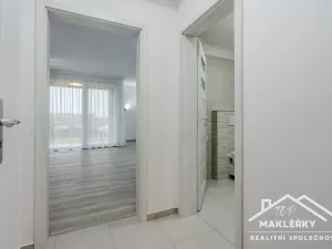 Pronájem bytu 1+kk, Uhlířské Janovice, Hrnčířská, 30 m2
