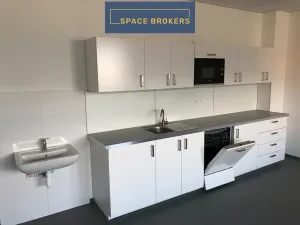 Pronájem skladu, Lázně Toušeň, 4500 m2