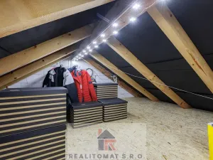 Pronájem rodinného domu, Horoušany, Na Svahu, 133 m2