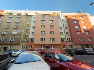 Pronájem bytu 2+kk, Praha - Žižkov, Viklefova, 46 m2