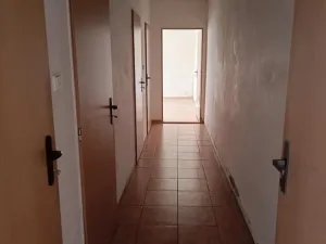 Prodej bytu 1+1, Kutná Hora - Hlouška, Benešova, 44 m2