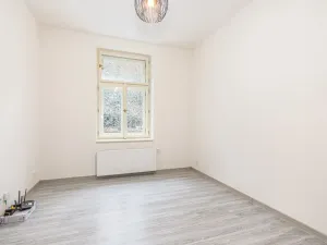 Pronájem bytu 1+1, Praha - Vršovice, Košická, 30 m2