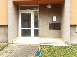 Prodej bytu 4+1, Teplice, J. Á. Komenského, 109 m2