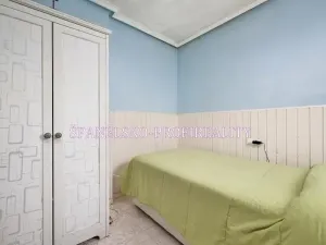 Prodej rodinného domu, Torrevieja, Španělsko, Ronda César Cánovas Girada, 50 m2