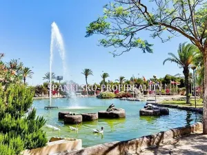 Prodej rodinného domu, Torrevieja, Španělsko, Ronda César Cánovas Girada, 50 m2