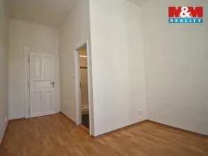 Pronájem bytu 1+1, Praha - Žižkov, Hartigova, 34 m2