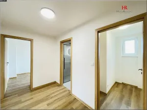 Prodej bytu 3+kk, Benešov, Na Tržišti, 65 m2