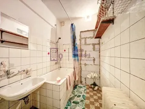 Prodej rodinného domu, Častrov, 214 m2