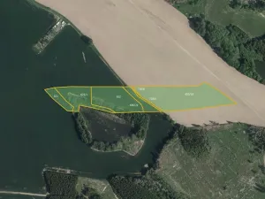 Prodej pole, Černá, 13692 m2