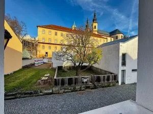 Pronájem bytu 2+1, Litomyšl, Smetanovo náměstí, 57 m2