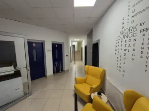 Pronájem kanceláře, Praha - Žižkov, Žerotínova, 220 m2