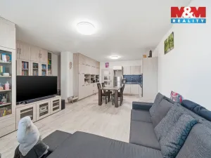 Prodej bytu 2+kk, Pardubice - Polabiny, Bělehradská, 77 m2