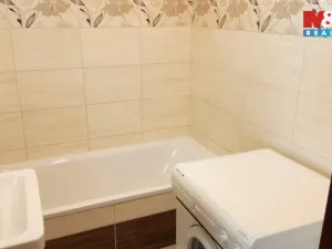 Prodej bytu 3+1, Orlová - Lutyně, 1. máje, 78 m2