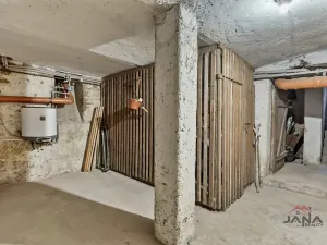 Prodej rodinného domu, Turnov, Nádražní, 254 m2