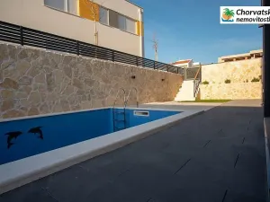 Prodej bytu 3+kk, Novalja, Chorvatsko, 76 m2