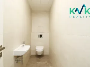 Pronájem bytu 3+kk, Karlovy Vary, Šumavská, 78 m2