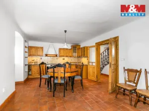 Pronájem zemědělské usedlosti, Dobrovíz, Kladenská, 10270 m2