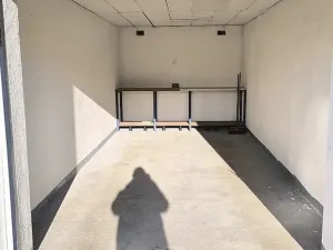 Pronájem garáže, Cheb, 17 m2
