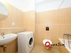 Pronájem bytu 1+kk, Praha - Košíře, Pod Kavalírkou, 30 m2