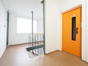 Pronájem bytu 3+1, Praha - Modřany, K Vystrkovu, 80 m2