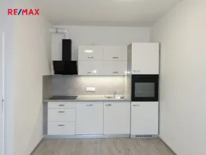 Pronájem bytu 2+kk, Chrudim, Luhanova, 58 m2