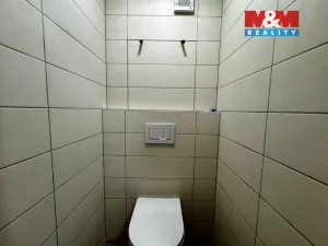 Pronájem bytu 1+kk, Praha - Modřany, Platónova, 30 m2