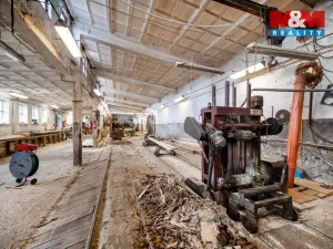 Prodej výrobních prostor, Bratrušov, 1152 m2