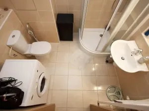 Pronájem bytu 2+kk, Praha - Libeň, Drahobejlova, 65 m2