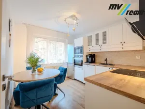 Prodej bytu 3+1, Milovice, Braniborská, 68 m2