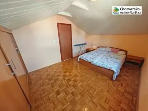 Prodej bytu 3+1, Dramalj, Chorvatsko, 62 m2
