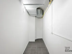 Pronájem bytu 2+kk, Praha - Žižkov, U Rajské zahrady, 71 m2