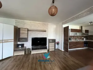 Prodej bytu 3+1, Teplice, U Hadích lázní, 73 m2