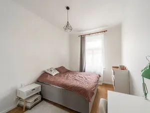 Pronájem bytu 3+kk, Praha - Vinohrady, Korunní, 70 m2