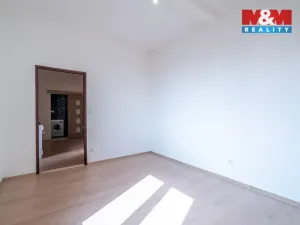 Pronájem bytu 1+1, Ostrava - Moravská Ostrava, Nádražní, 35 m2