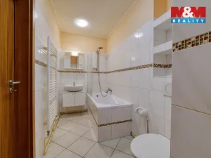 Prodej bytu 3+1, Aš, Kamenná, 61 m2