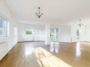 Pronájem rodinného domu, Praha - Nebušice, K vinicím, 251 m2