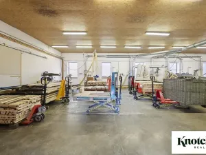 Prodej výrobních prostor, Račice-Pístovice, 479 m2