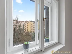 Prodej bytu 2+kk, Praha - Holešovice, Dobrovského, 40 m2