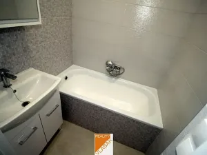 Pronájem bytu 3+1, Kadaň, Chomutovská, 73 m2