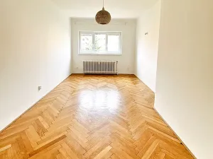 Pronájem bytu 3+1, Praha - Košíře, Vrchlického, 73 m2