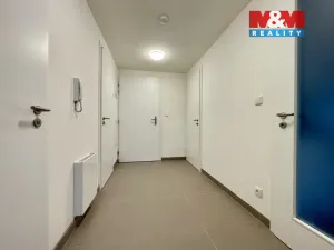 Pronájem bytu 3+kk, Praha - Košíře, Hlaváčkova, 58 m2