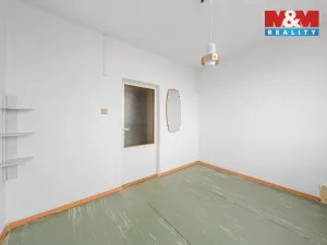 Prodej bytu 3+1, Ústí nad Labem - Střekov, Tolstého, 69 m2