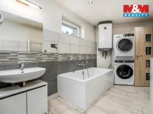 Prodej rodinného domu, Sány, Družstevní, 120 m2