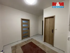 Pronájem bytu 2+kk, Králův Dvůr - Karlova Huť, Tovární, 54 m2