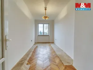 Prodej bytu 3+1, Sytno, 70 m2