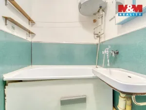 Prodej bytu 3+1, Sytno, 70 m2